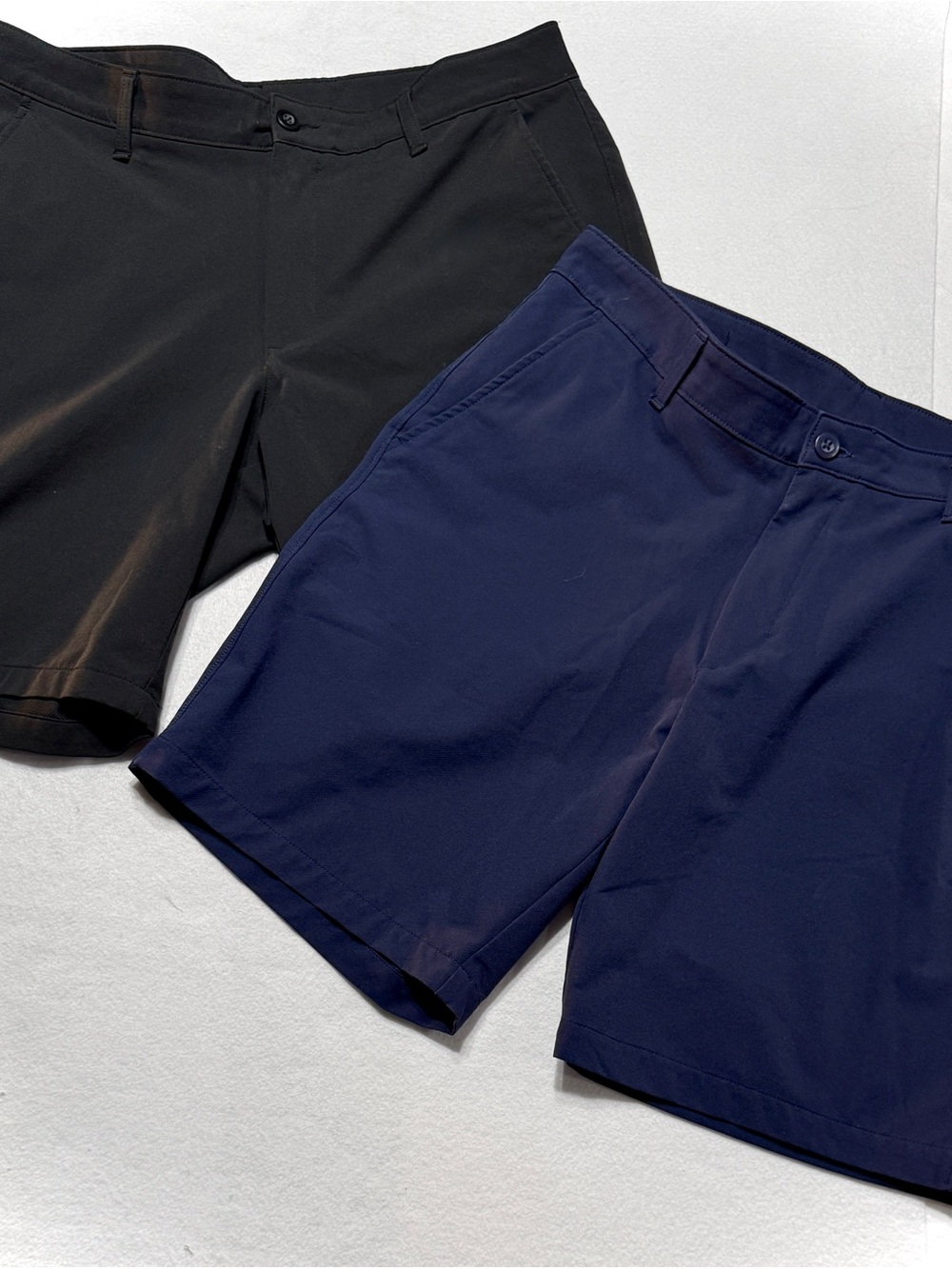 Under Armour LOT of 2 Men's Black & Navy Golf Tech Performance Shorts size 38